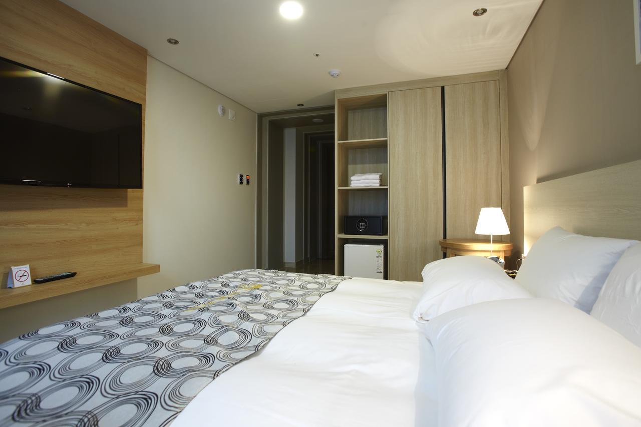 Hotel Sopra Incheon Cheongna Bagian luar foto