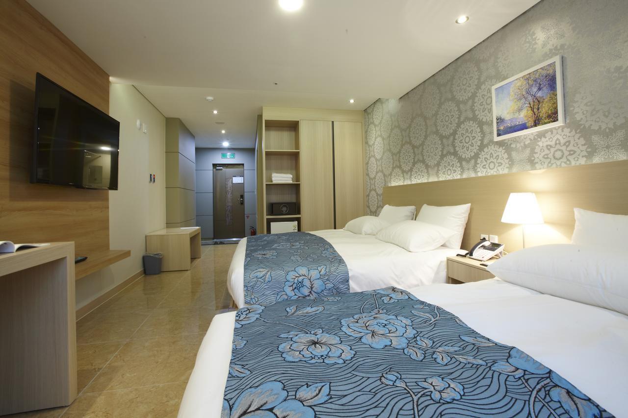Hotel Sopra Incheon Cheongna Bagian luar foto