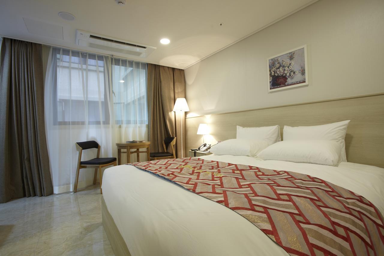 Hotel Sopra Incheon Cheongna Bagian luar foto