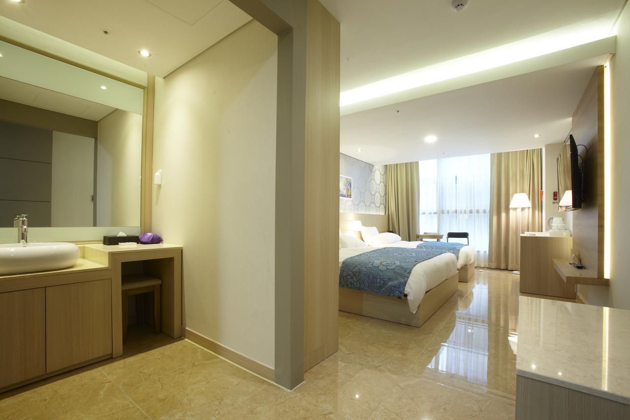 Hotel Sopra Incheon Cheongna Bagian luar foto