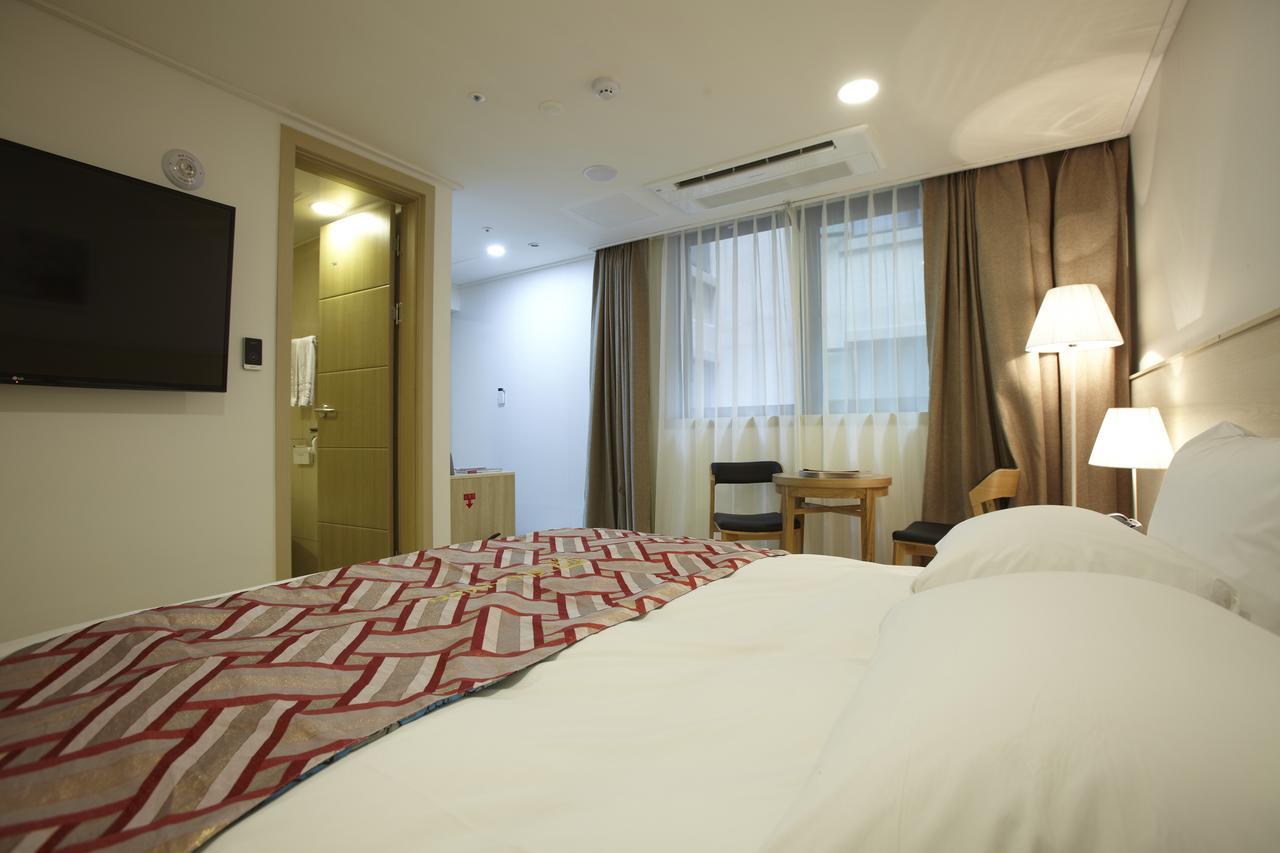 Hotel Sopra Incheon Cheongna Bagian luar foto