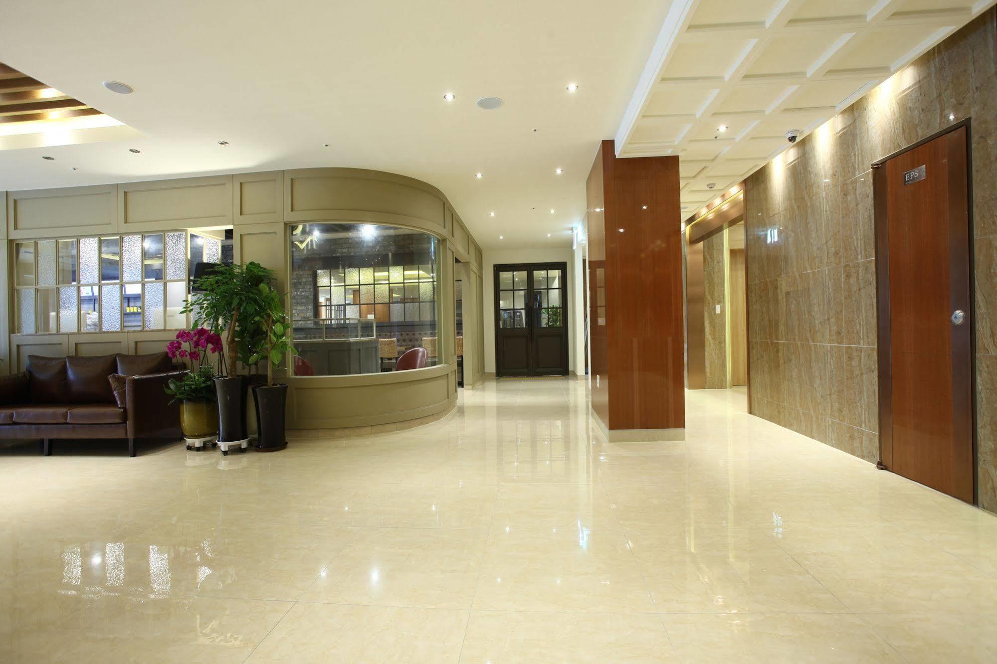 Hotel Sopra Incheon Cheongna Bagian luar foto