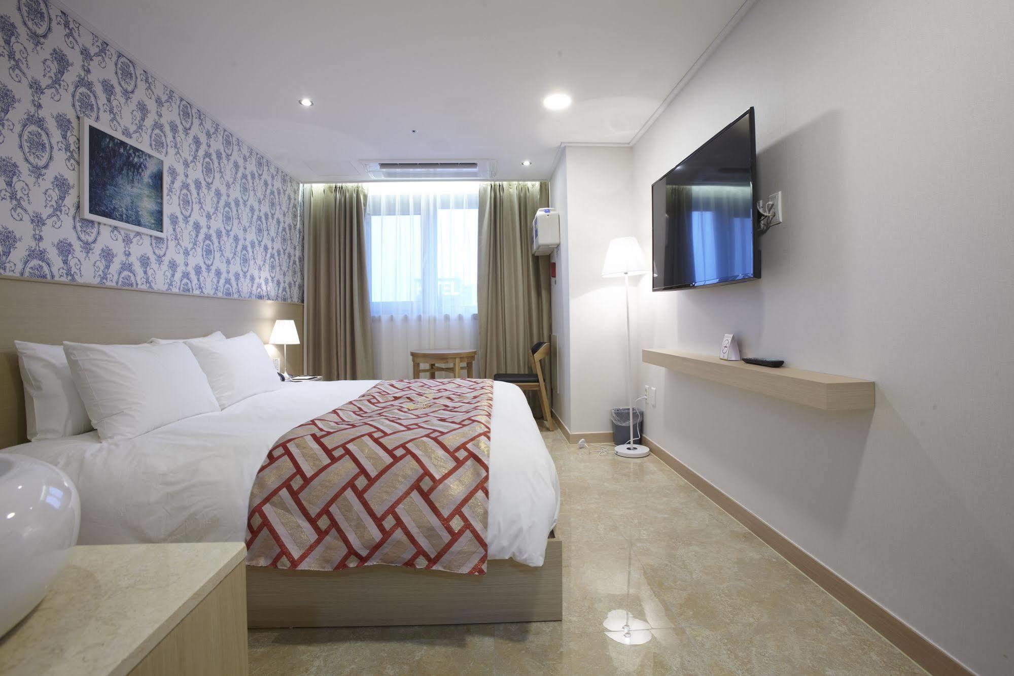 Hotel Sopra Incheon Cheongna Bagian luar foto