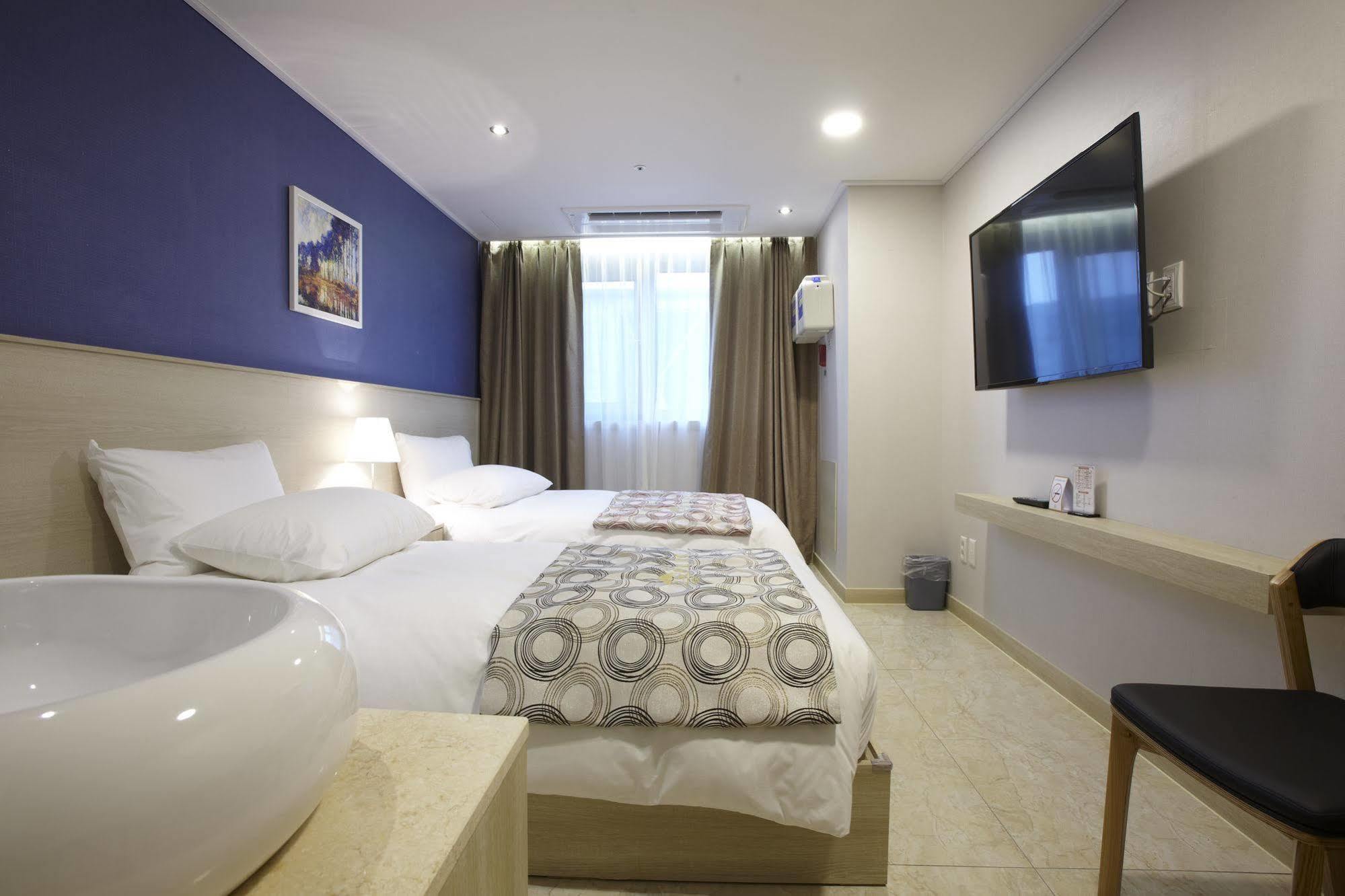 Hotel Sopra Incheon Cheongna Bagian luar foto