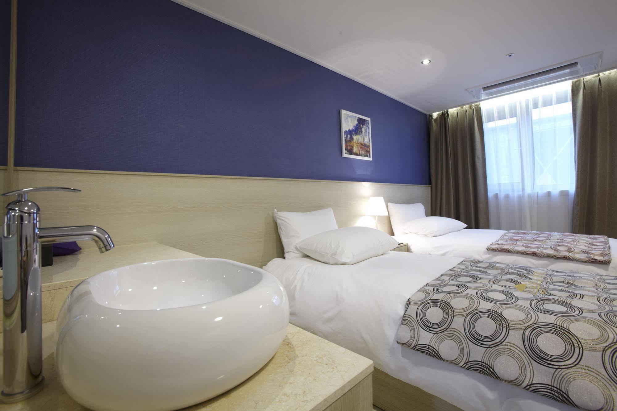 Hotel Sopra Incheon Cheongna Bagian luar foto