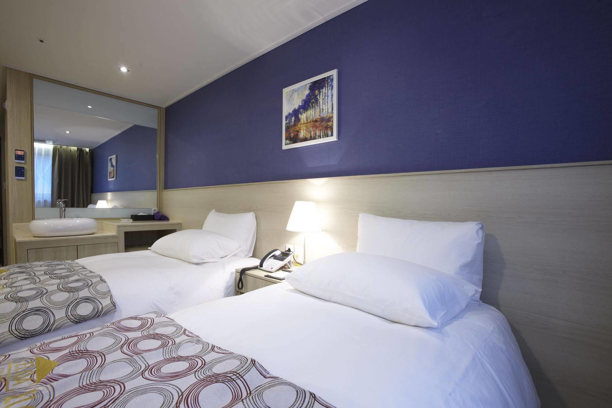 Hotel Sopra Incheon Cheongna Bagian luar foto